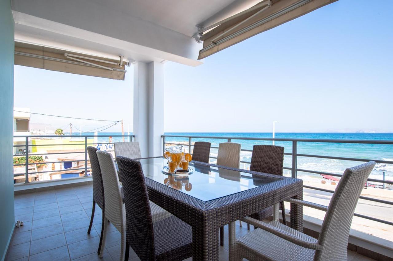 White Crystal Beachfront Apartment Gournes Gouvon Екстер'єр фото